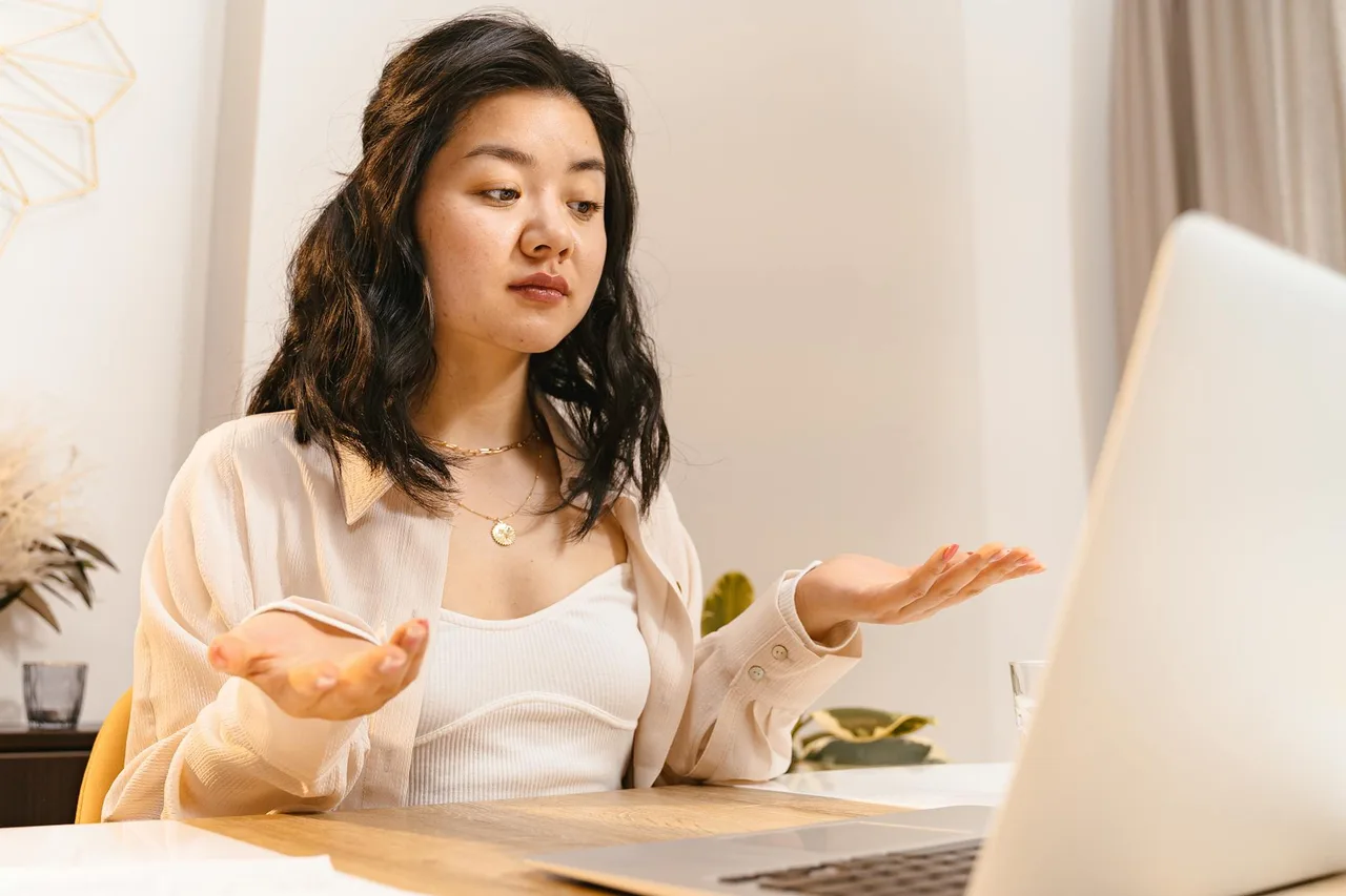 Conseiller Perdu.com à l'écoute